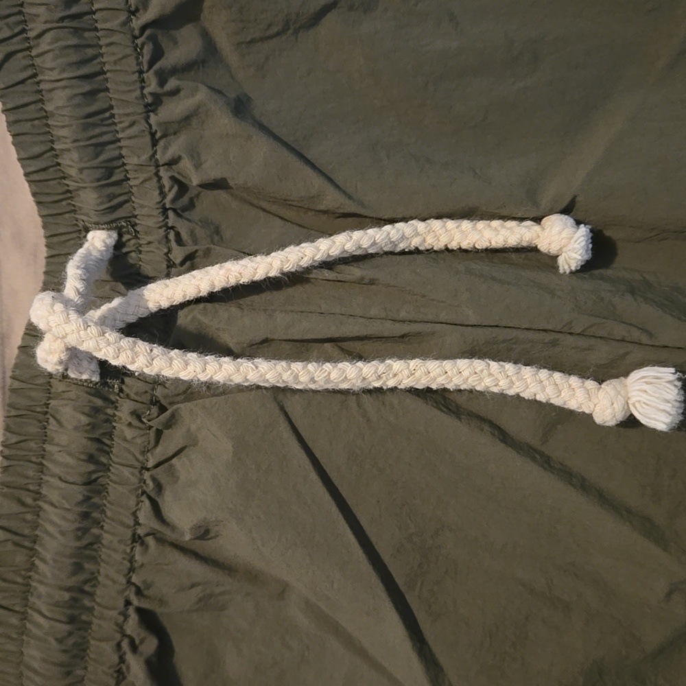 Donni Nylon Cargo Shorts - Picture 4 of 10